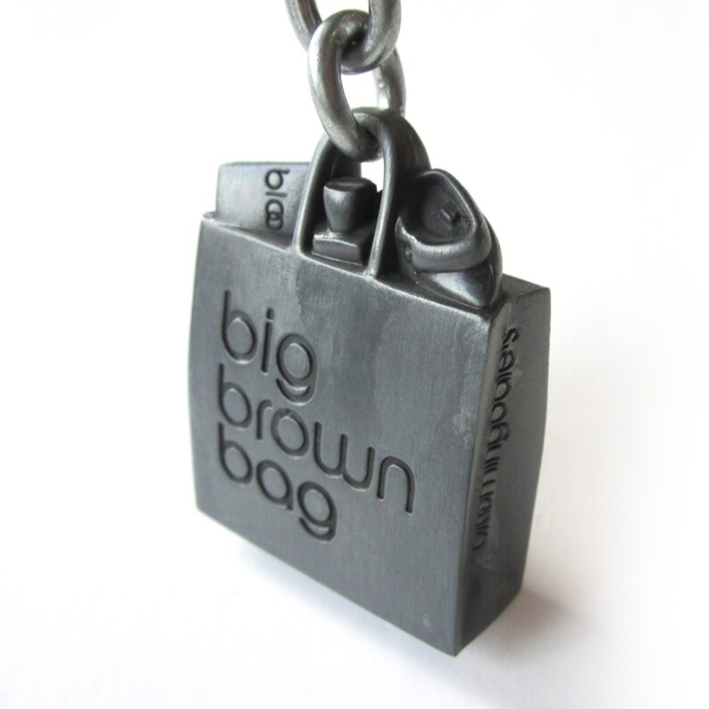 NEW - Iconic Bloomingdale's "Big Brown Bag" Silver 3D Sculptured Keychain Charm - Picture 4 of 4